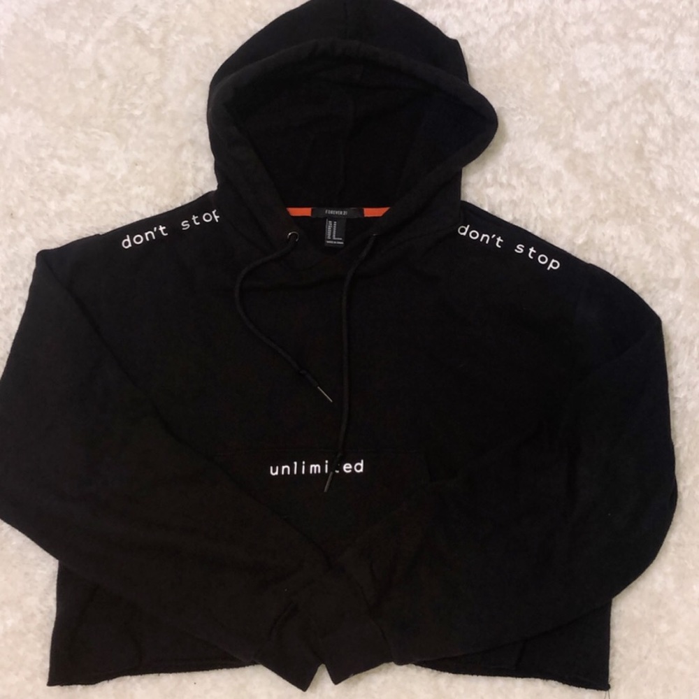 Forever 21 Cropped black hoodie